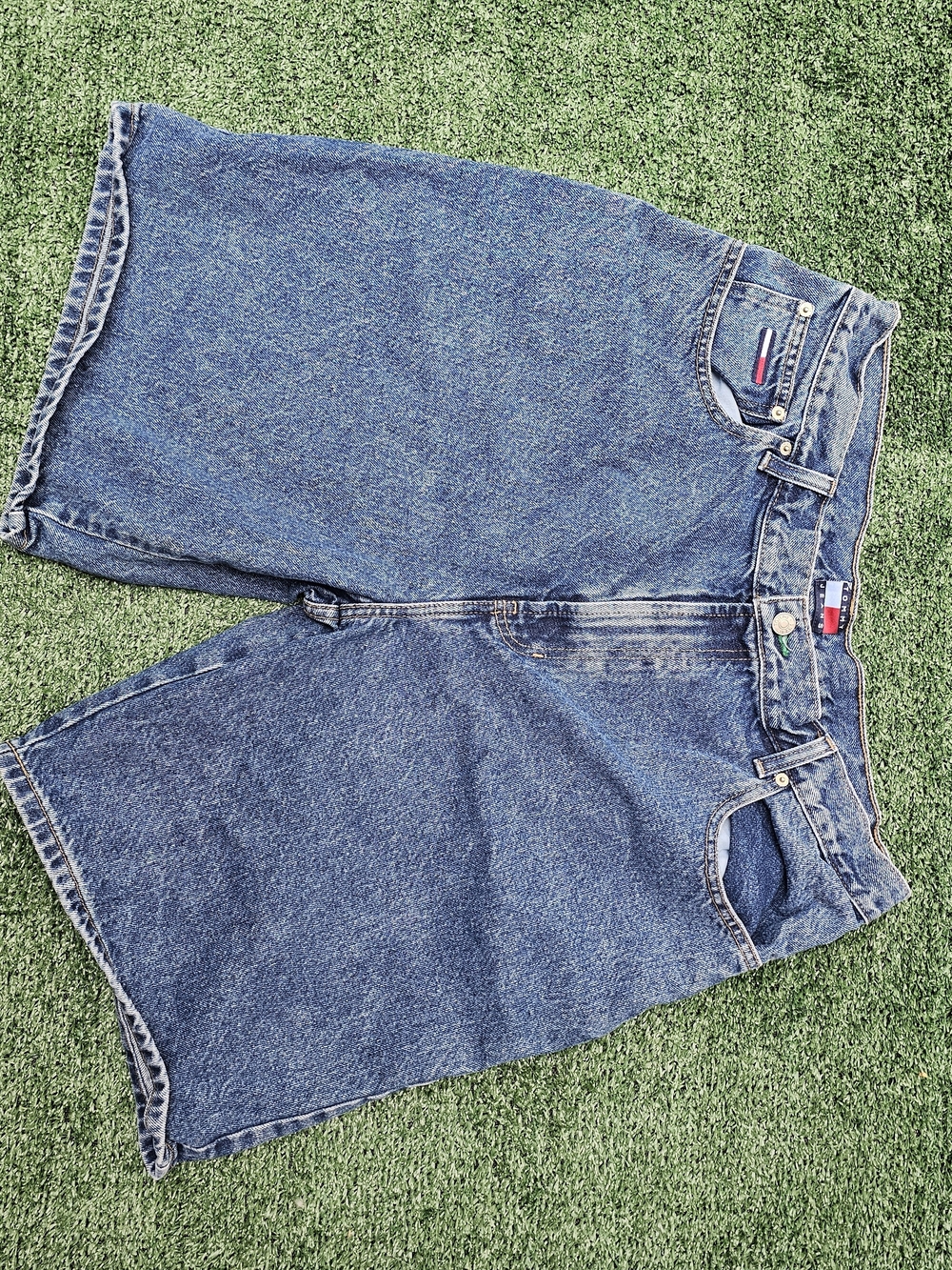 Tommy Hilfiger Relaxed Fit Blue Denim Shorts